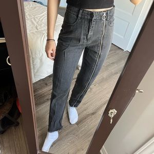 High Rise Zipper Jeans